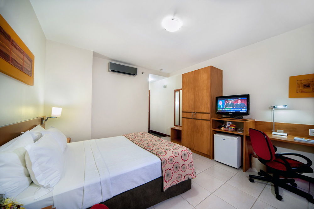 Vitoria Praia Hotel Экстерьер фото