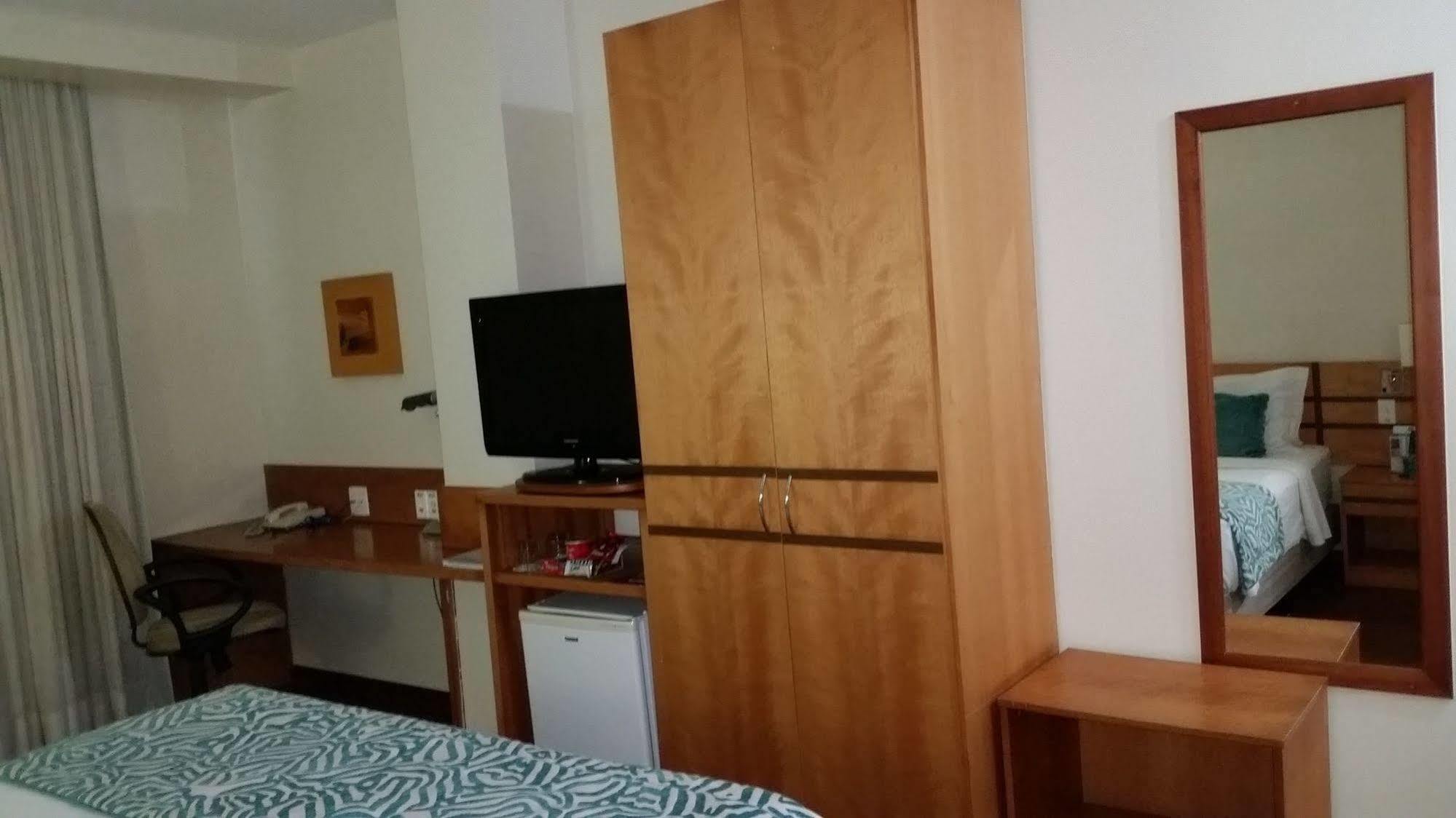 Vitoria Praia Hotel Экстерьер фото
